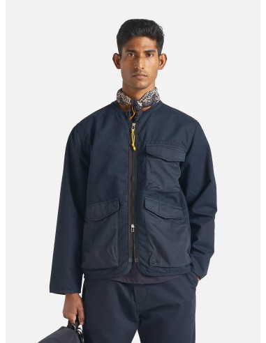 master-piece x Universal Works Parachute Liner Jacket in Navy Brushed Polytech de la marque