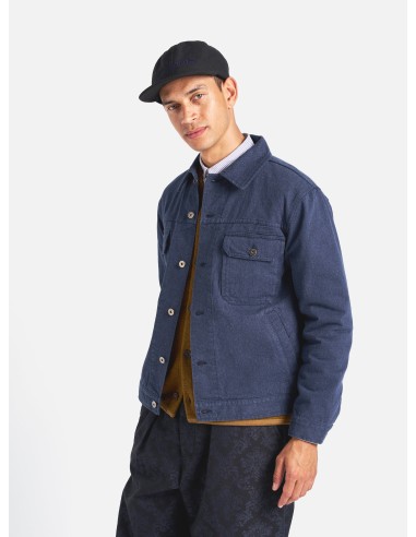 Universal Works Trucker Jacket in Indigo Recycled Denim en stock