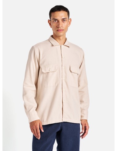 Universal Works L/S Utility Shirt in Ecru Alaska Cotton 2 - 3 jours ouvrés.