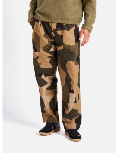 Universal Works Duke Pant in Brown Swedish Camo Le MVP de beaucoup