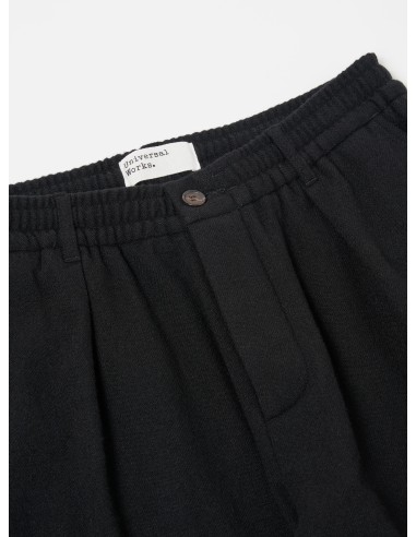 Universal Works Oxford Pant in Black Recycled Soft Wool brillant des détails fins