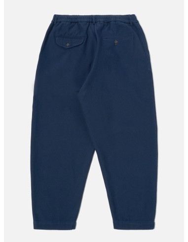 Universal Works Pleated Track Pant in Navy Super Twill Comparez plus de prix