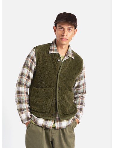 Universal Works Lancaster Gilet in Olive Mountain Fleece vous aussi creer 