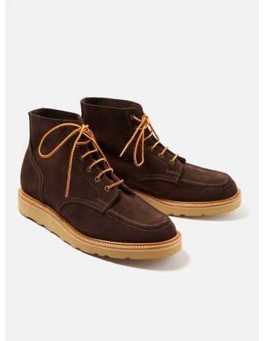 Universal Works x Sanders Wilson Derby Boot in Mocha Reverse Suede plus qu'un jeu 