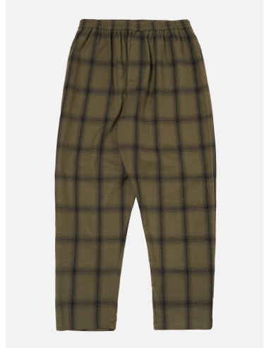 Universal Works Pyjama Pant in Olive Shadow Check Dans la société mordern