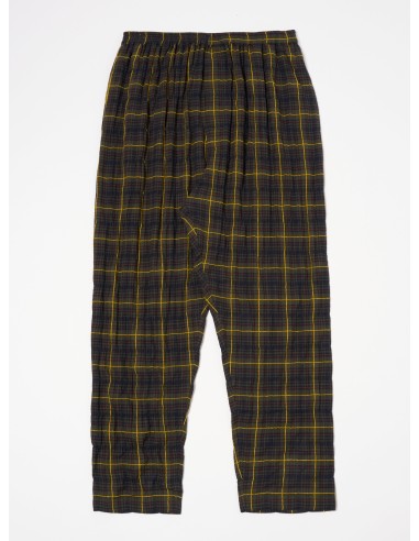 Universal Works Pyjama Pant in Olive JP Herringbone Check Dans la société mordern