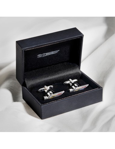 V-Series Emblem Cufflinks Le MVP de beaucoup