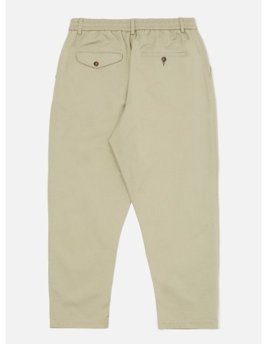 Universal Works Pleated Track Pant in Stone Twill les ctes