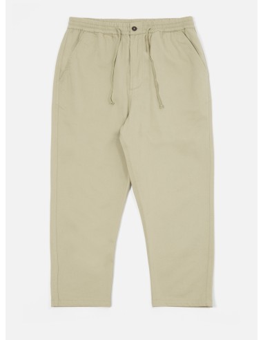 Universal Works Hi Water Trouser in Stone Twill Venez acheter